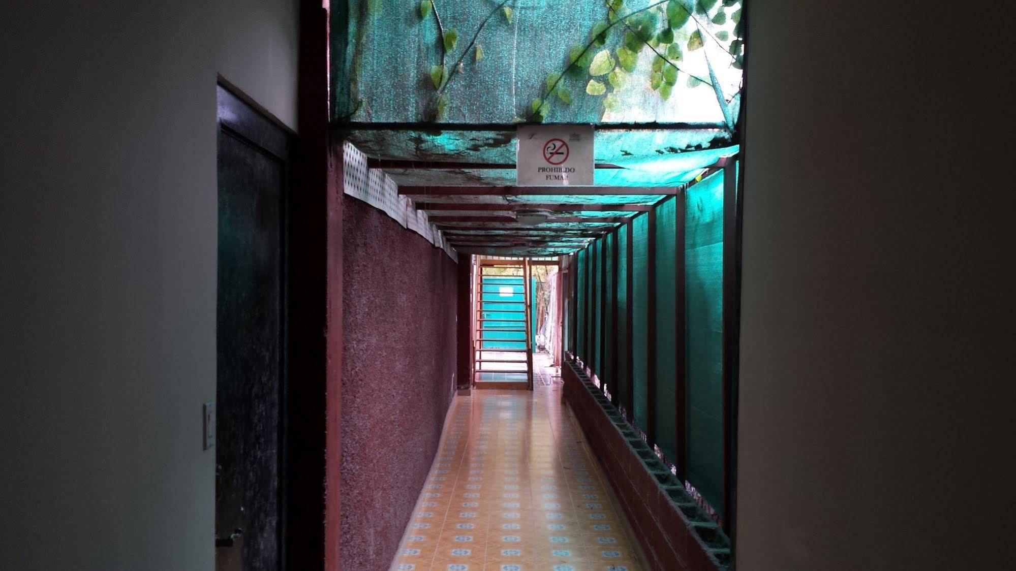Hotel Esmeralda Río Verde Buitenkant foto